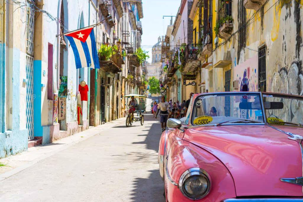 Cruising Havana with an oldtimer is a once in a lifetime experience