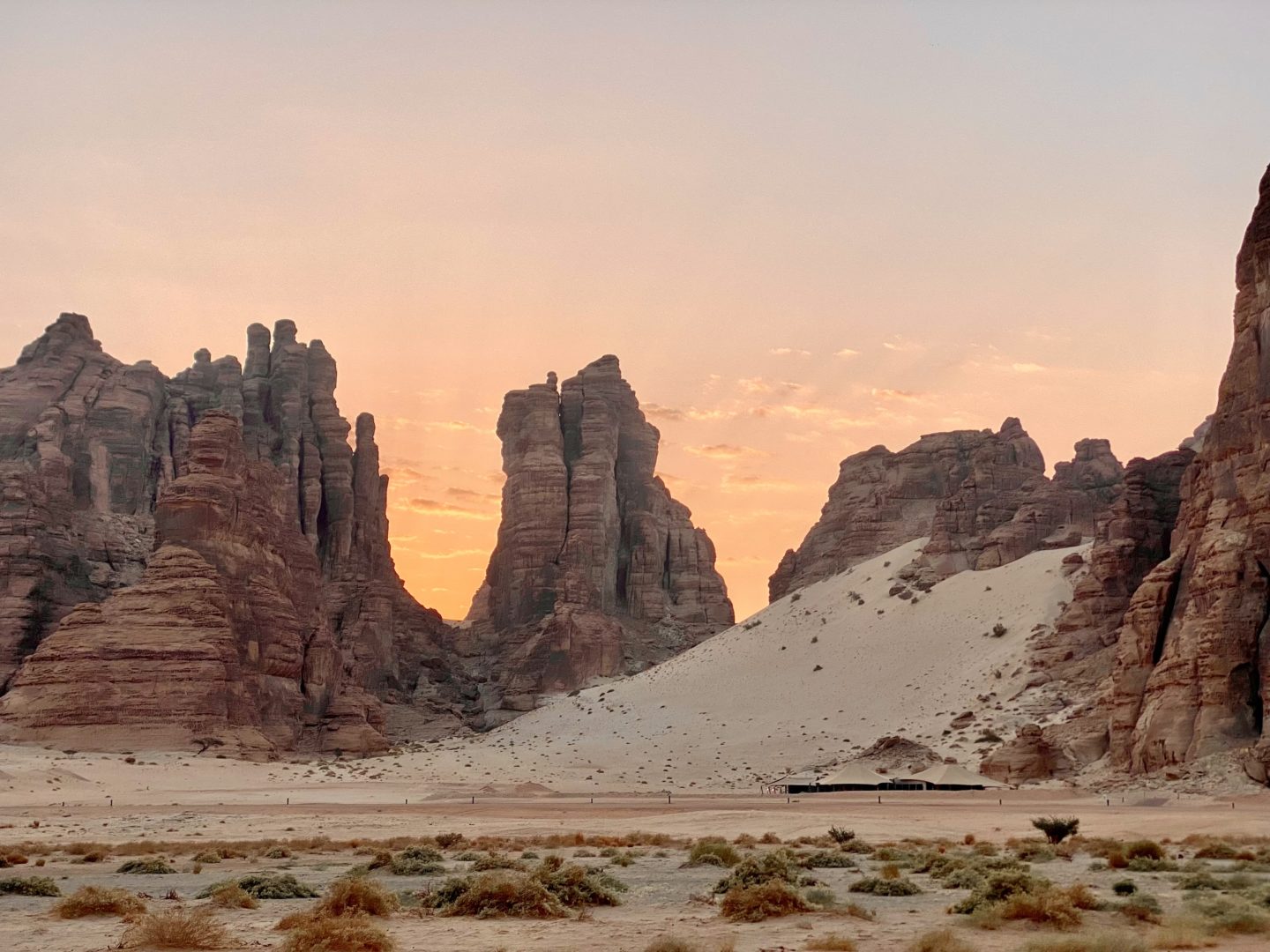 spectacular natural rock formation in desert