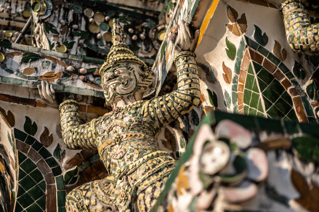 Discover the rich cultural features of Temple Art in Bangkok