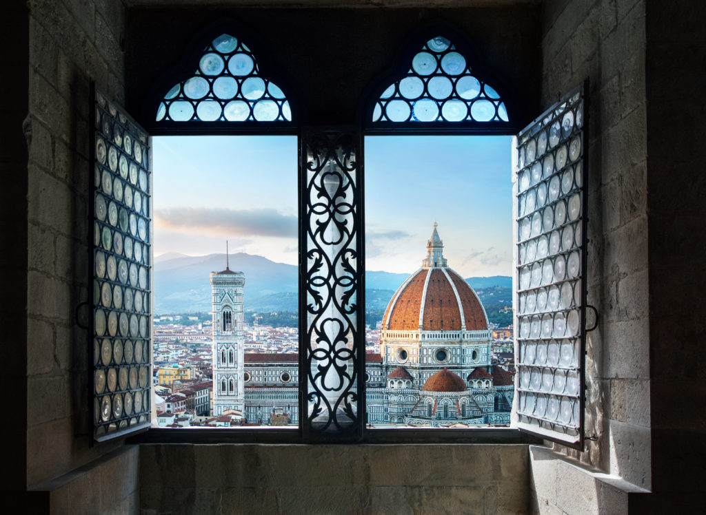 The Cathedral of Santa Maria del Fiore has a delightful white and green marble facade