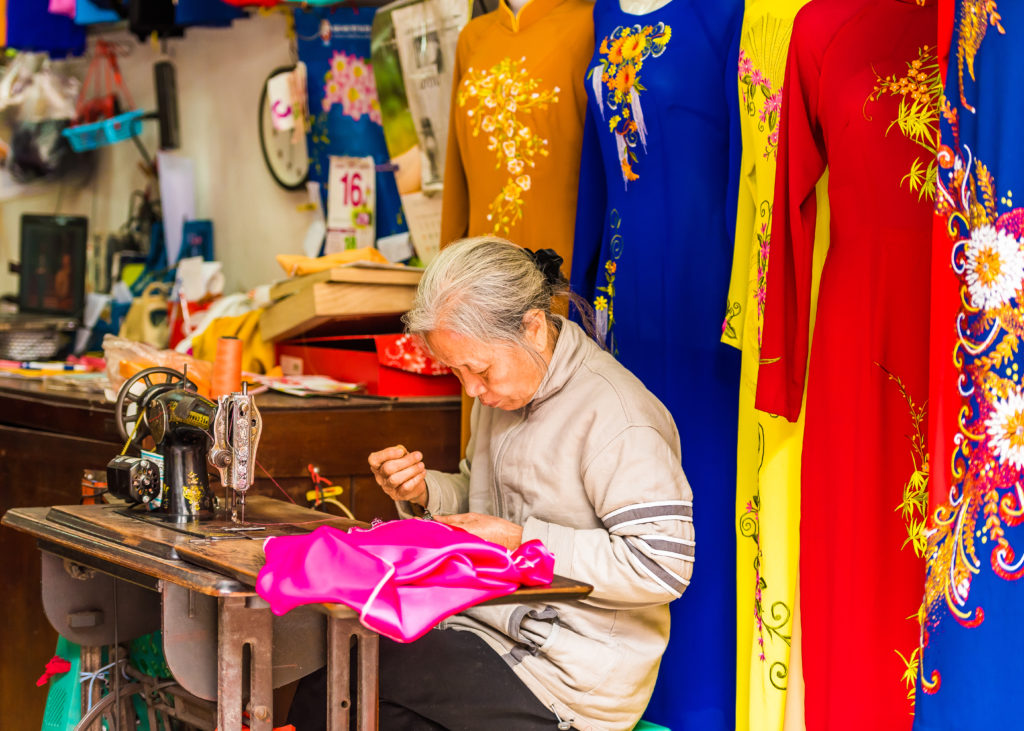 The most famous place for tailoring in Vietnam is undoubtedly Hoi An