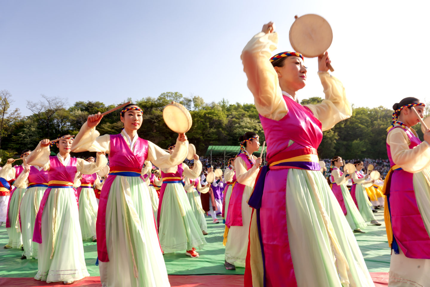 Korean dancers showcase traditional moves in vibrant costumes