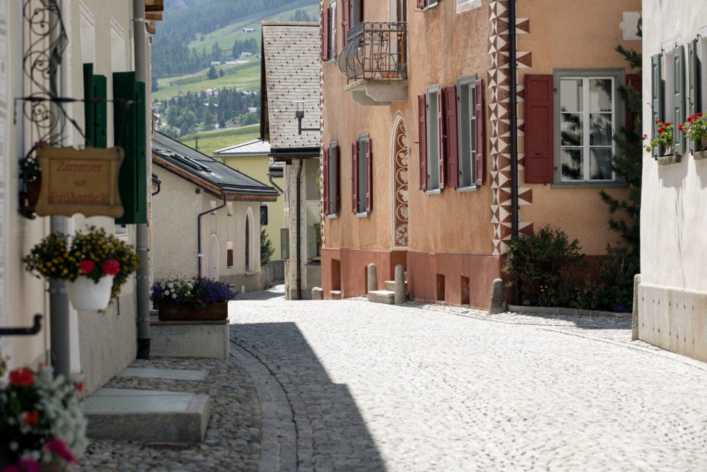 Stroll through the village of S-chanf