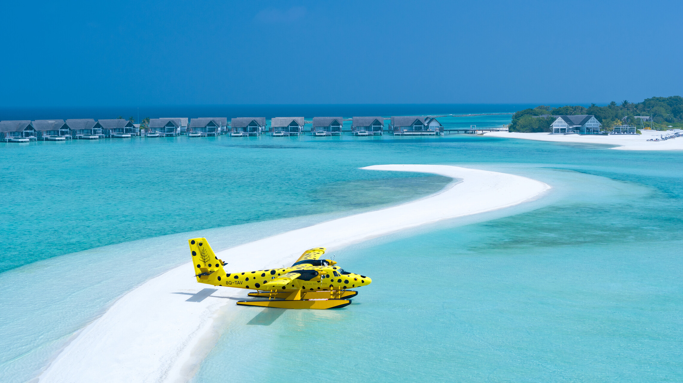 journeys-with-depth-Four-Seasons-Landaa-plane