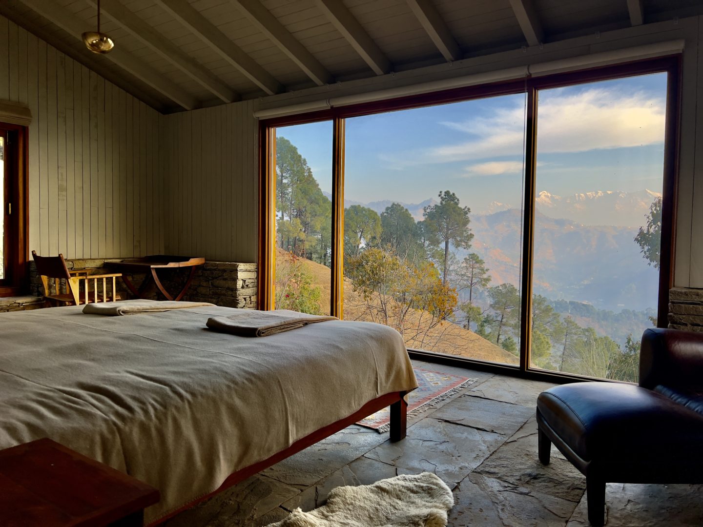 Cozy bedroom with a panoramic view of the Himalayas snow-capped peaks